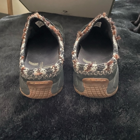 Merrell Encore Scoop slide on clogs with knit edging. Size 7.5 - Picture 3 of 8